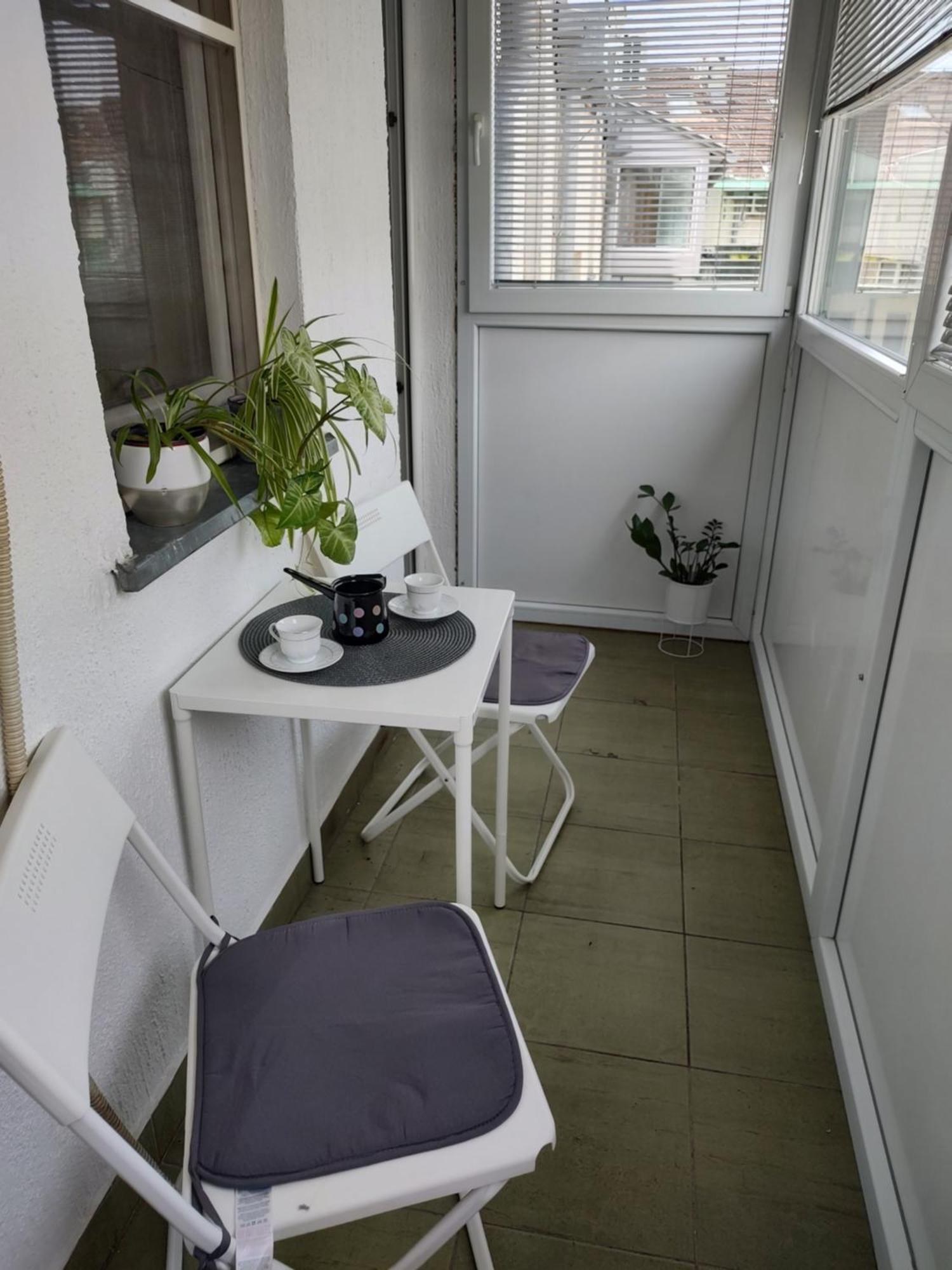 Twowheels Apartment - Apartment With Bicycles Novi Sad Buitenkant foto